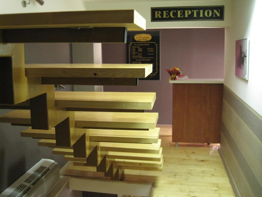 Domus Aparthotel Скопье Экстерьер фото