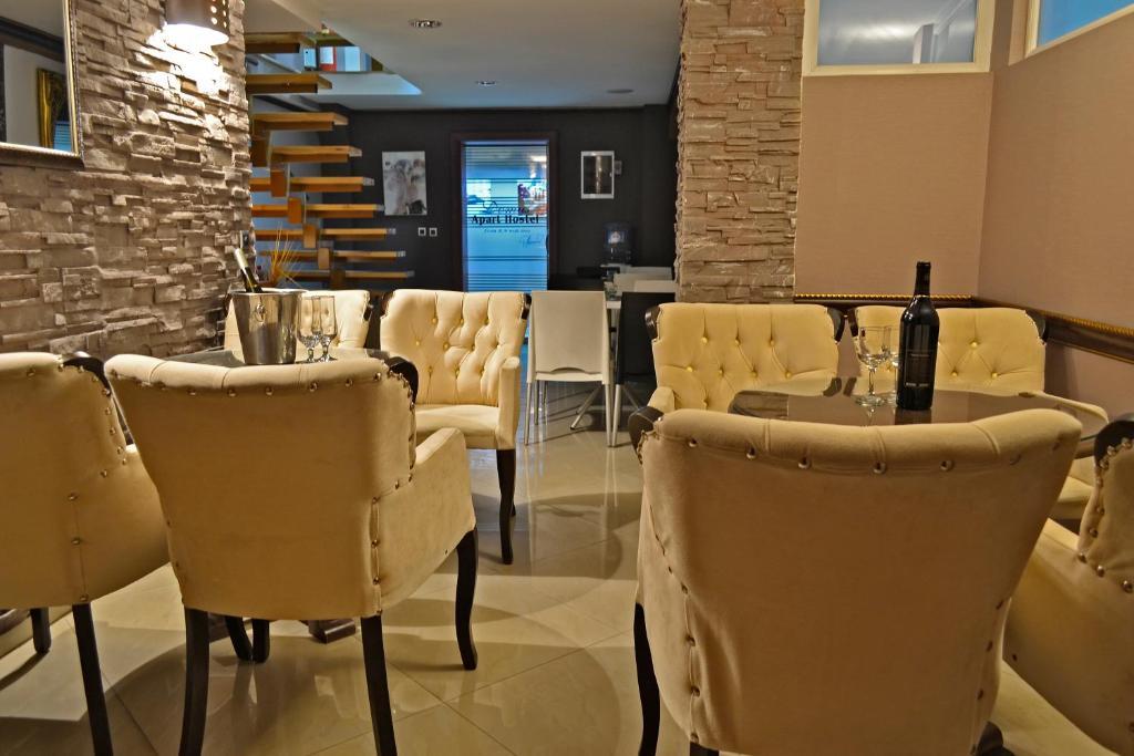 Domus Aparthotel Скопье Экстерьер фото
